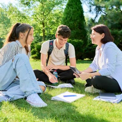 school-teacher-psychologist-social-worker-talkin